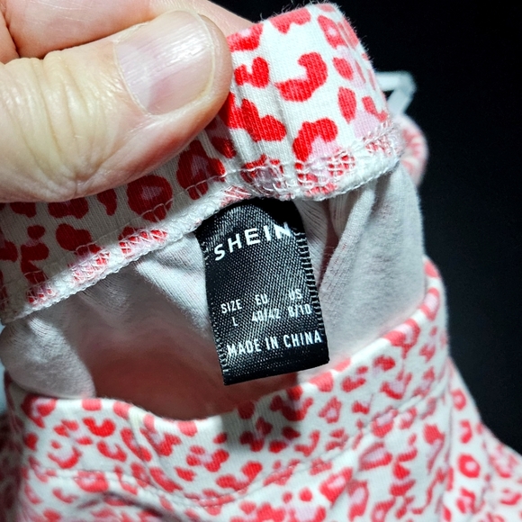 Shein Pink Leopard Print Skirt Deadstock - Picture 2 of 2